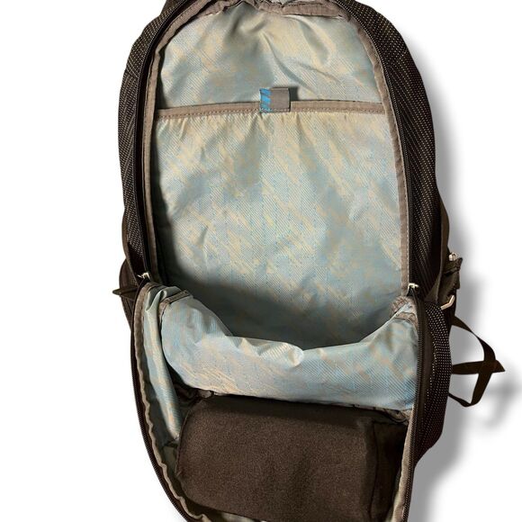 Thule Sweden Stravan Black Laptop Backpack - Picture 16 of 16